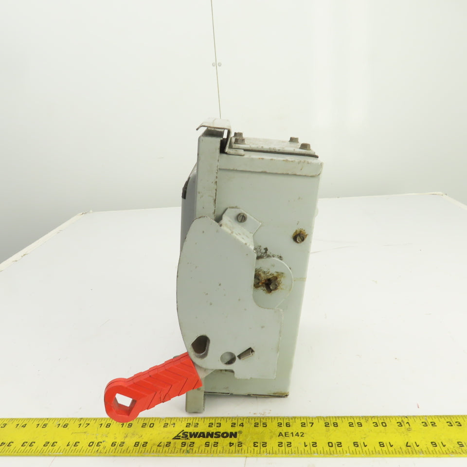 Siemens HNF361R 30A Heavy Duty Non-Fusible Safety Disconnect Switch 600VAC 3R