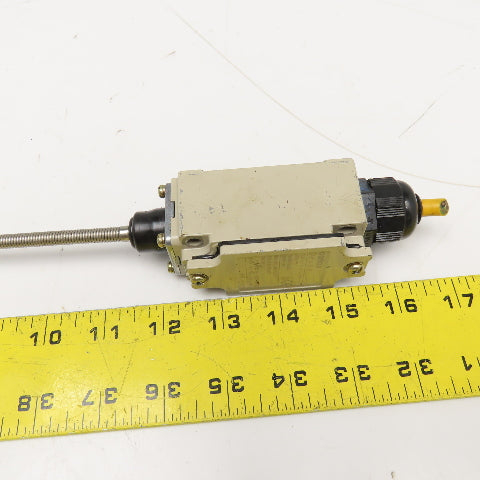 Omron D4B-4181N 400V 15A Spring Coil SPDT Snap Action Limit Switch