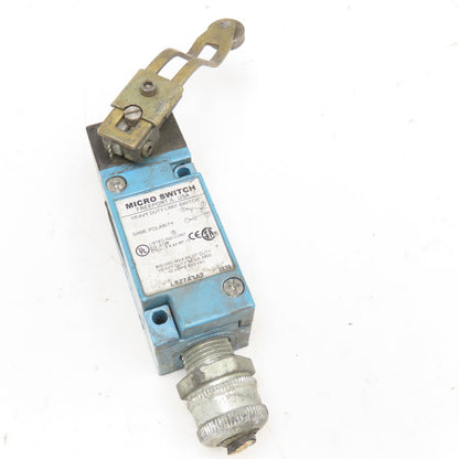 Micro Switch LSZ7A1A2 600VAC 10A Cam Roller Limit Switch Offset Arm