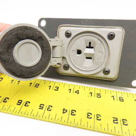 Hubbell 20A 125V Single Gang Wet Location Marine Outlet