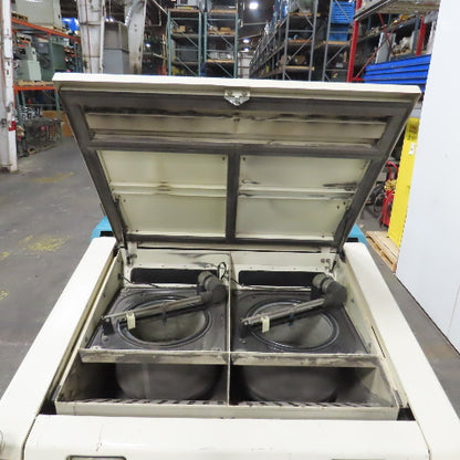 Tennant 810 Rider Parking Lot Floor Industrial Warehouse Sweeper LP-Needs Repair