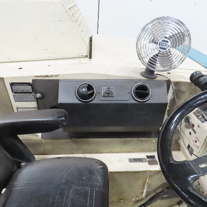 Tennant 810 Rider Parking Lot Floor Industrial Warehouse Sweeper LP-Needs Repair