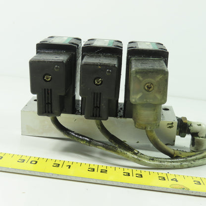 CKD GFAB41-X0511 Pneumatics Air Solenoid Valve Block Assembly 1/4" NPT