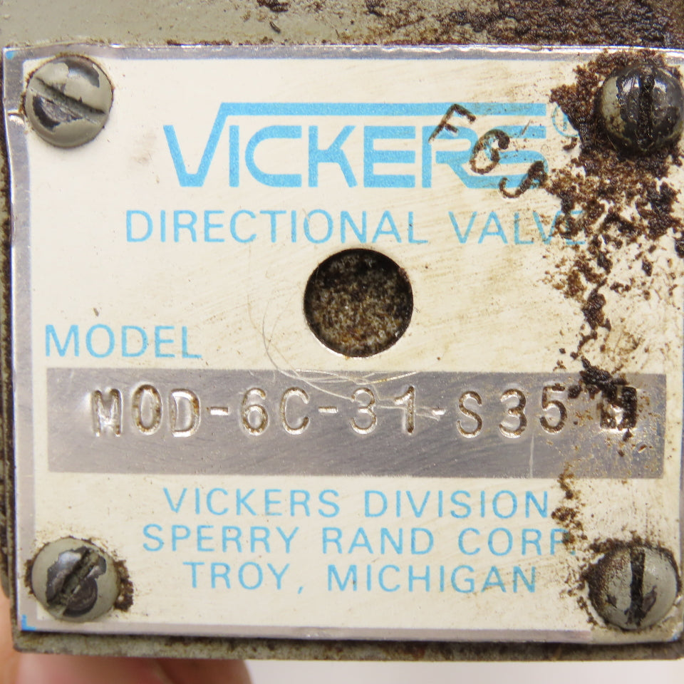Vickers MOD-6C-31-S35 3 Position Solenoid Valve