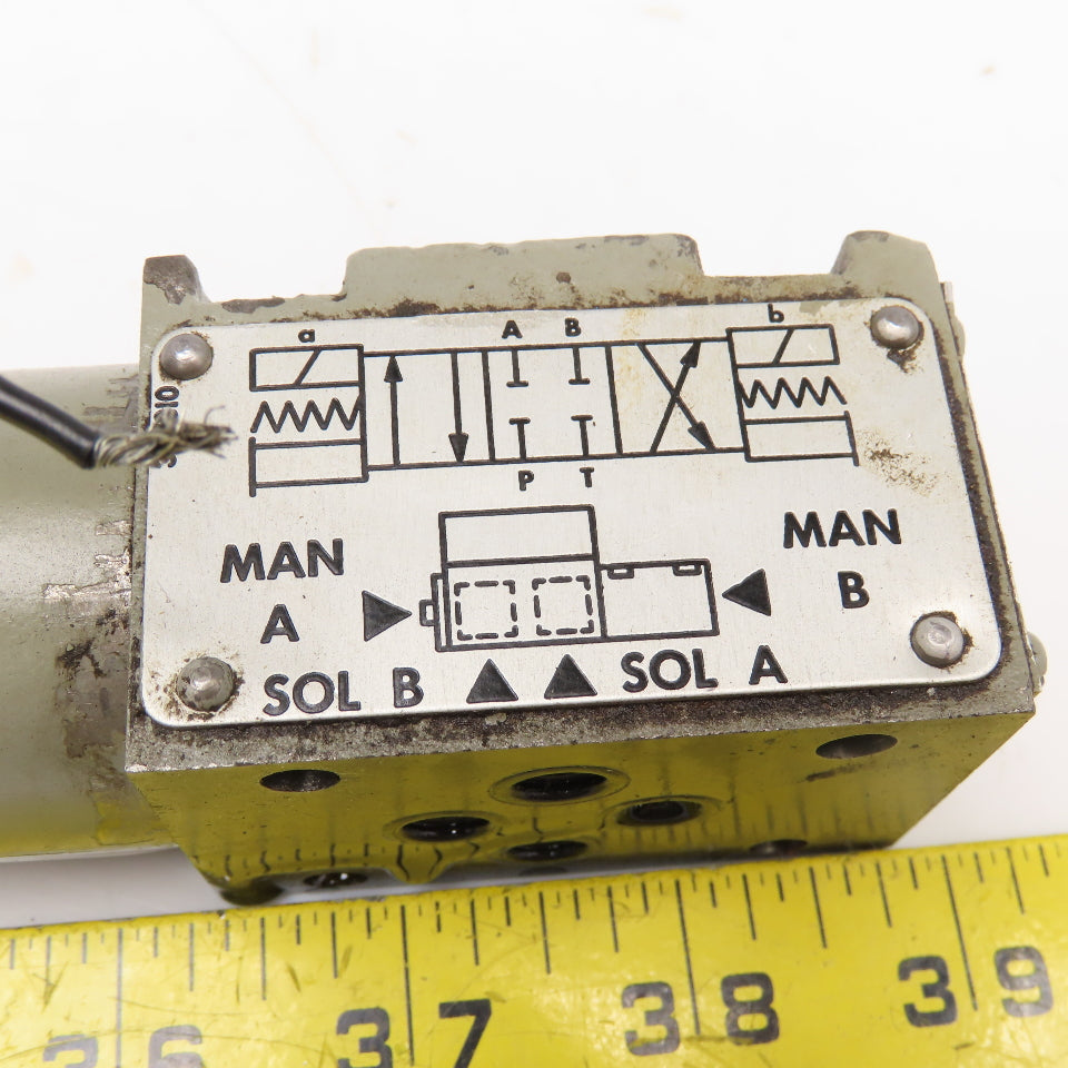 Vickers MOD-6C-31-S35 3 Position Solenoid Valve