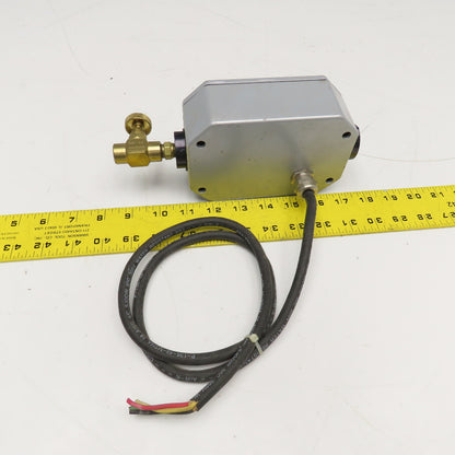 Sure Flow FA200SH-1-CO2-SW1-A/BNV-GMW-D30 25-200SCFH CO2 Flow Meter