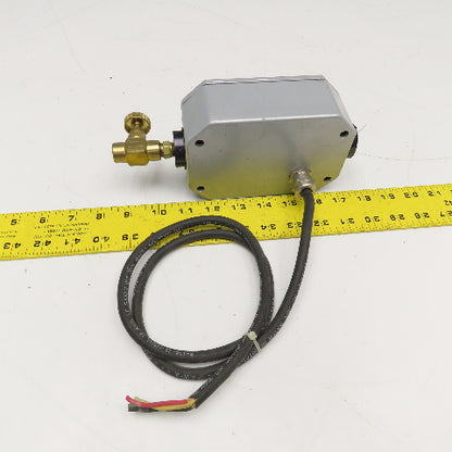Sure Flow FA200SH-1-CO2-SW1-A/BNV-GMW-D30 25-200SCFH CO2 Flow Meter
