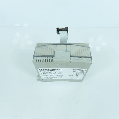 Allen Bradley 1762-OW8 Ser A Rev D MicroLogix 8 PT. VAC/VDC Relay Output Module