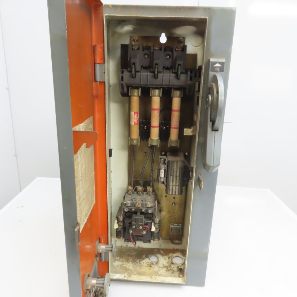 Allen Bradley 712-BAB2425 600V 3Ph 10Hp MAX Combination Starter Disconnect