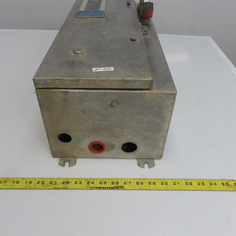 Allen Bradley 512-BCA-25 600V 3Ph Stainless Steel Combination Starter Disconnect