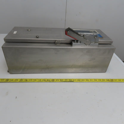 Allen Bradley 512-BCA-25 600V 3Ph Stainless Steel Combination Starter Disconnect