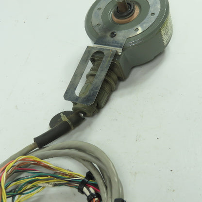 Dynapar HS35090043331 Hollow Shaft Encoder 0900 PPR 3/8" Bore 5-26V 7-Pin