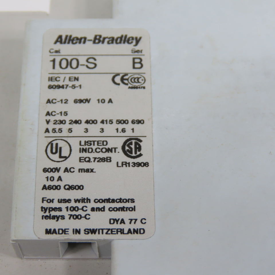 Allen Bradley 100-C30Z*00 Ser C C30 600VAC Contactor 24VDC Coil 2-25HP