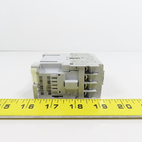 Allen Bradley 100-C12*10 Ser A 600VAC Contactor 24VDC Coil 0.5-10HP