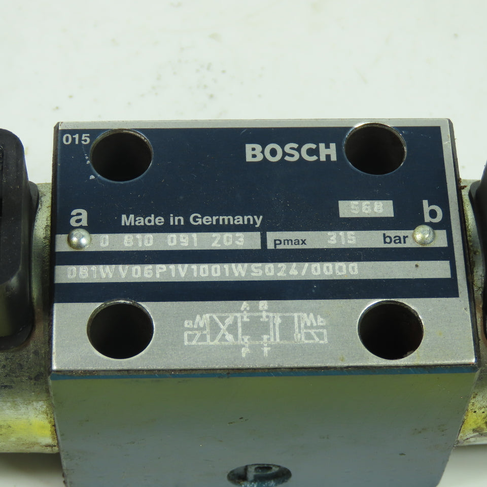 Bosch 0 810 092 109 Directional Hydraulic Control Valve 24VDC Coil 250 Bar 4/3