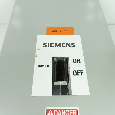 Siemens E2N1S Circuit Breaker Enclosure W/ED63B070 3-Pole 70A 600V Breaker
