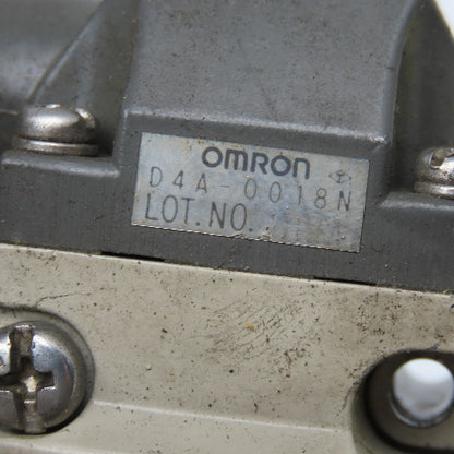 Omron D4A-2918N 600V Cam Roller Limit Switch