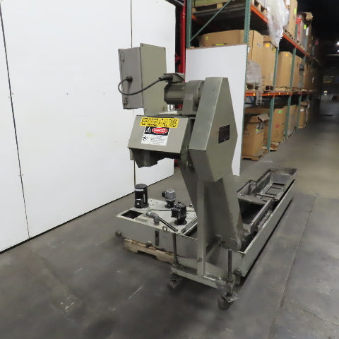 Hennig 11' Incline Chip Conveyor 7-3/4" Belt 5 FPM 45" Disch W/Coolant Recovery