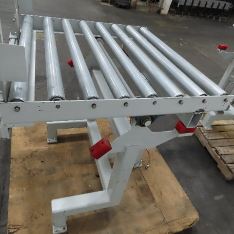 32" x 32" Pneumatic Packaging Case Tiltable Ergonomic Table 45° W/ Rollers