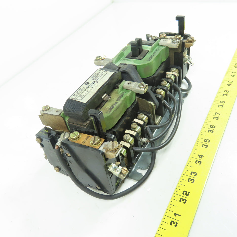 General Electric CR109C000bja 600VAC Reversing Contactor Size1 27A 3Ph 115V Coil