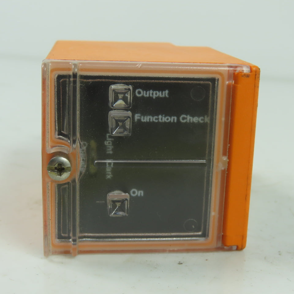 IFM Efector OM5003 10-30VDC Photoelectric Sensor Red Light 100mA 5-Pin