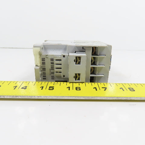 Allen Bradley 100-C09*10 Ser A C09 Contactor 600VAC Max W/ 24V 50/60HZ Coil