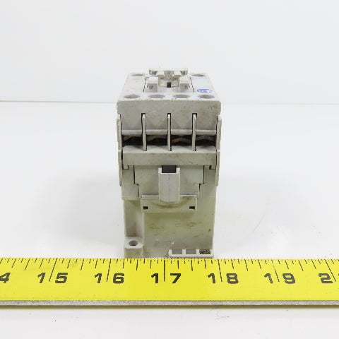 Allen Bradley 100-C09*10 Ser A C09 Contactor 600VAC Max W/ 24V 50/60HZ Coil