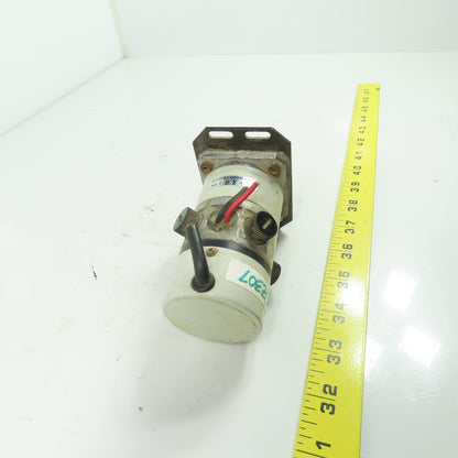 Quaility Import DH 052-060 E 4N01 DC Servo Motor No.19Y46