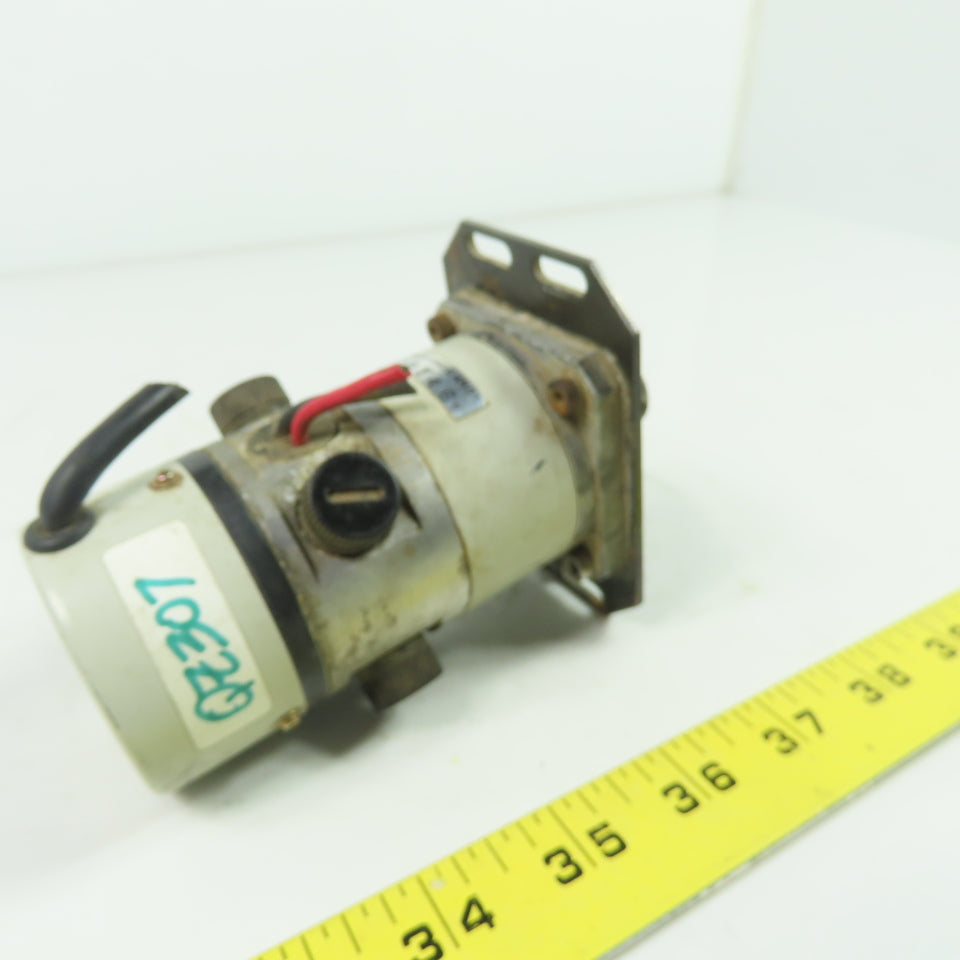 Quaility Import DH 052-060 E 4N01 DC Servo Motor No.19Y46