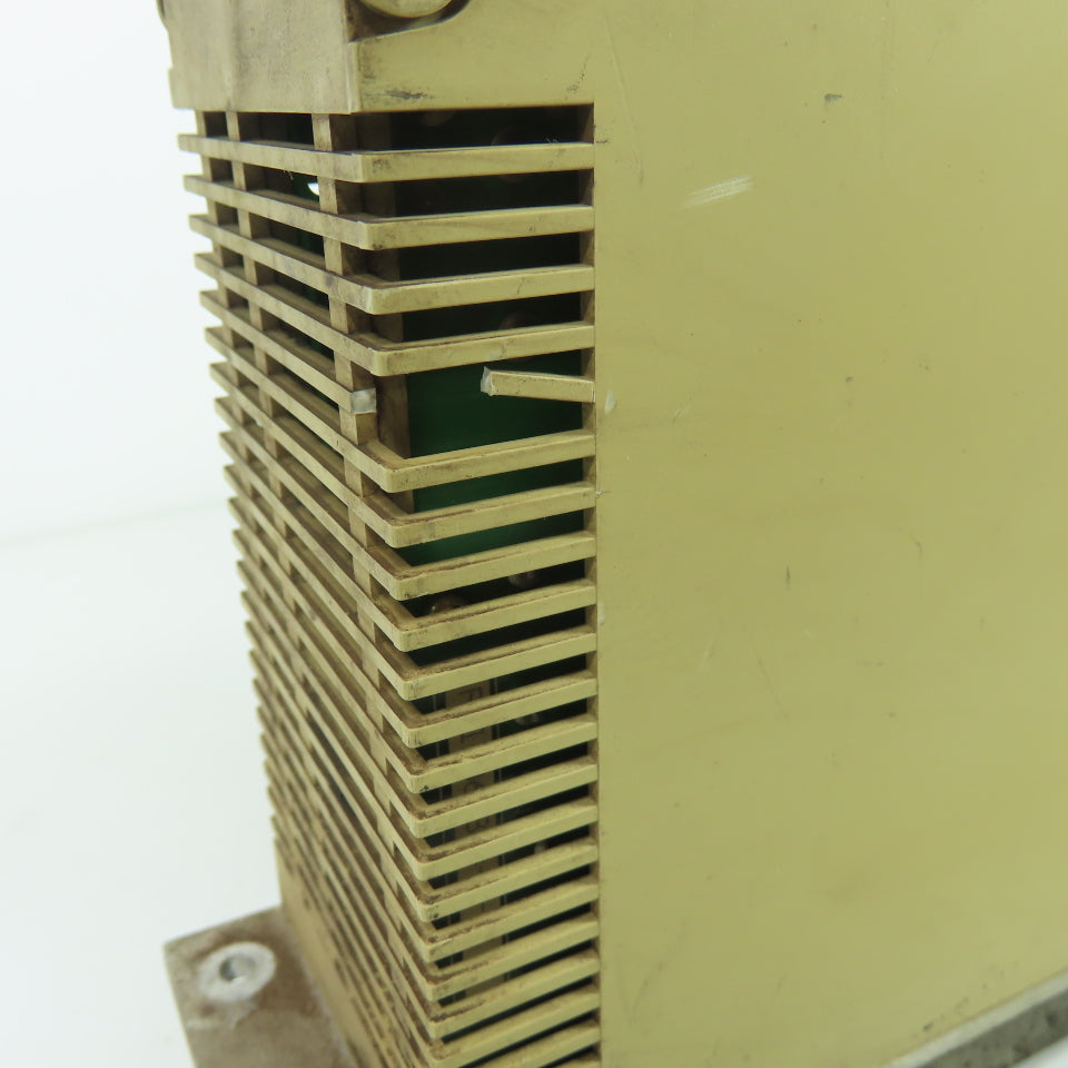 Yaskawa SGDC-010101ARA Servo Drive Unit 280/330VDC In 230VAC Out 3Ph 1A