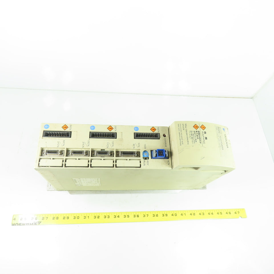 Yaskawa SGDC-101010ARA Servo Drive Unit 280/330VDC In 230VAC Out 3Ph 7.6A 1KW