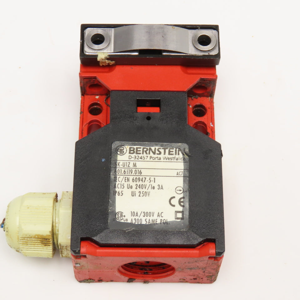 Bernstein SK-U1Z M 601.6119.016 300VAC 10A Safety Interlock Switch W/ Key