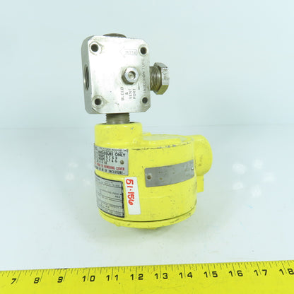 Fluid Components FR70-4/ 1/4" IT/1/4'/2.5" Flow Control Switch 115VAC