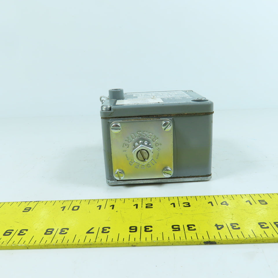 Allen Bradley 836T-T25J Electro Mechanical Pressure Control Switch 120-600V