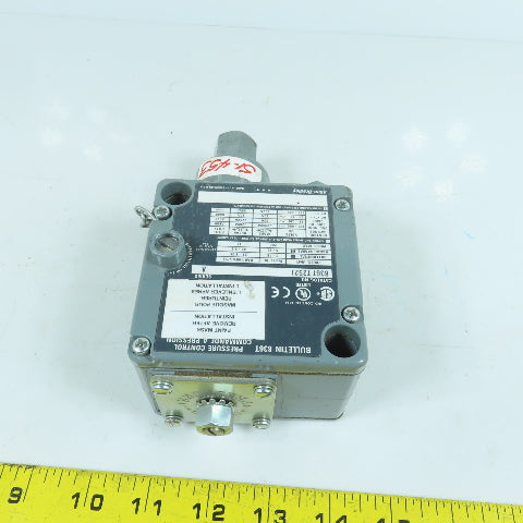 Allen Bradley 836T-T25J Electro Mechanical Pressure Control Switch 120-600V