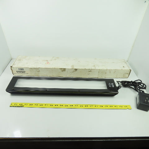 Stockeryale SLT13P1KDDDX Sealed Linear 120V 13W SL Series Nema 4,12,13 IP65