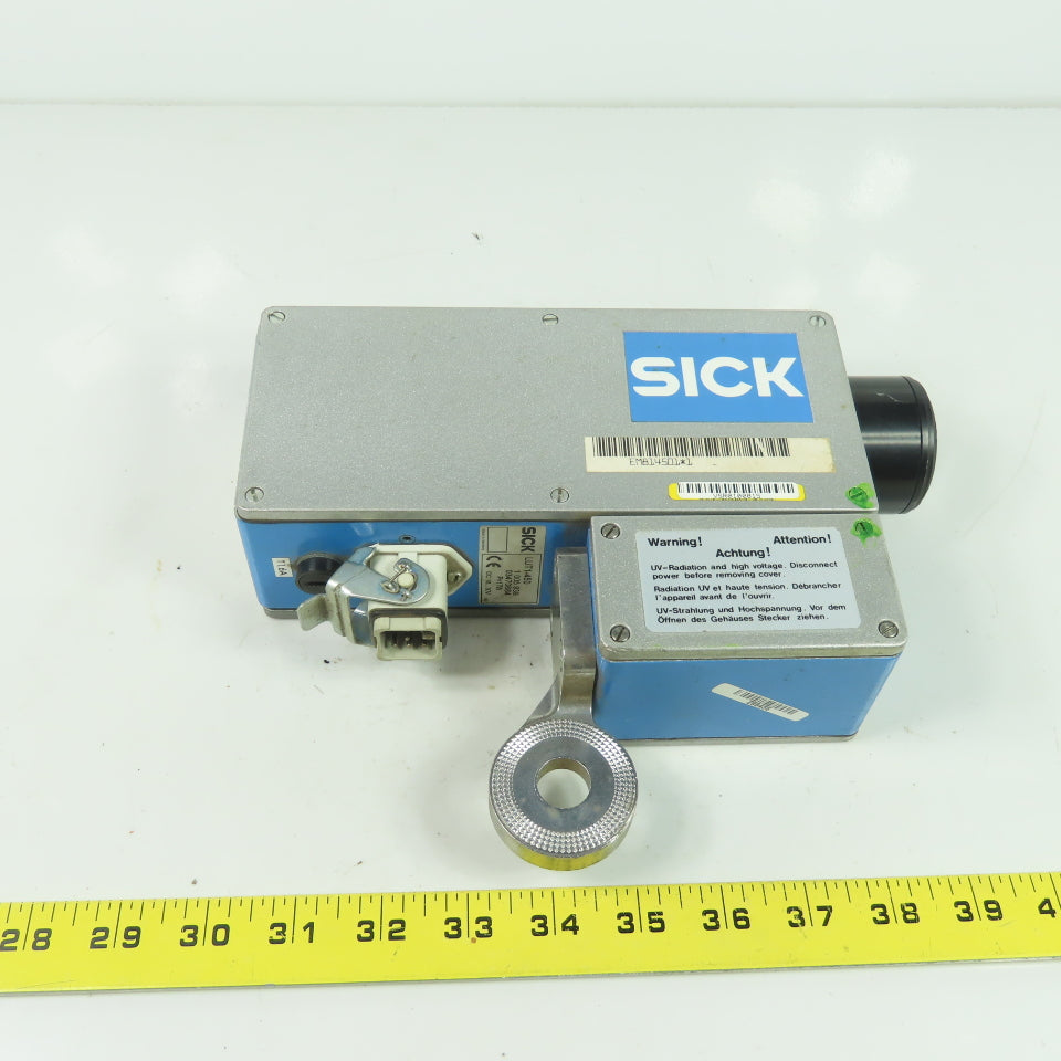 Sick LUT1-450 Luminescence Sensor W/Lens 18-30VDC P=17W 300mm Range