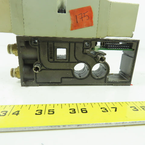 Numatics 122BB5Z2MN00061 150PSI 4-Way Solenoid Pneumatic Valve Manifold 24VDC