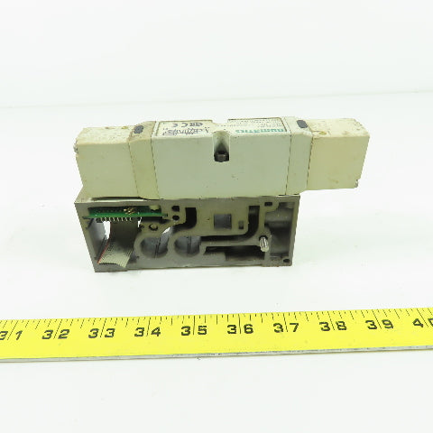 Numatics 122BB400M000061 150PSI 4-Way Solenoid Pneumatic Valve Manifold 24VDC