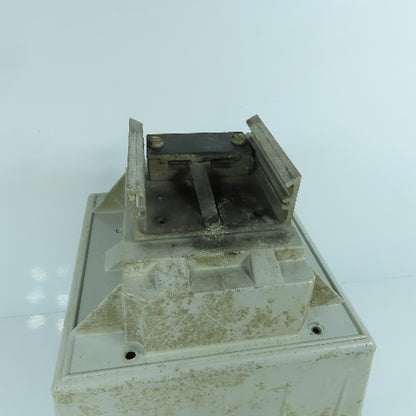 General Electric FGS40C4A5 400W Light Ballast Fixture 277V