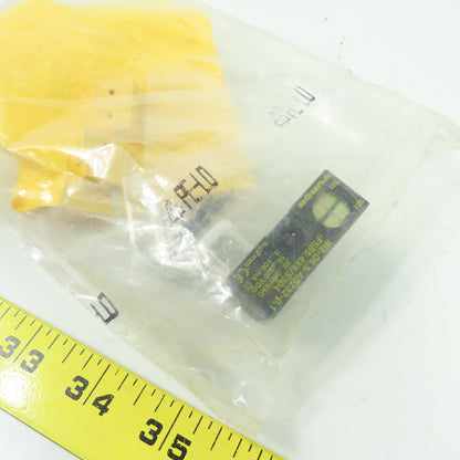 Turck Ni2-Q6,5-ADZ32-0,1-FSB5.4X4/S3040 Proximity Sensor 250VAC 300VDC 2 Wire