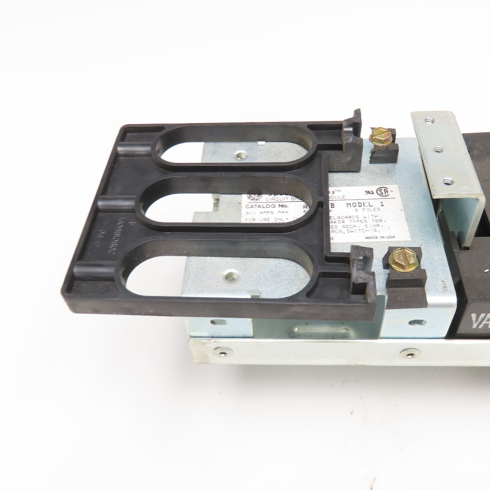 General Electric AMC6EB Spectra Series 600V 300A Fusible Plug In Module