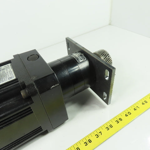 Delta ECMA-E21310RS AC Servo Motor 110VAC 2000RPM W/Reducer VRSF-8C-1000-LN