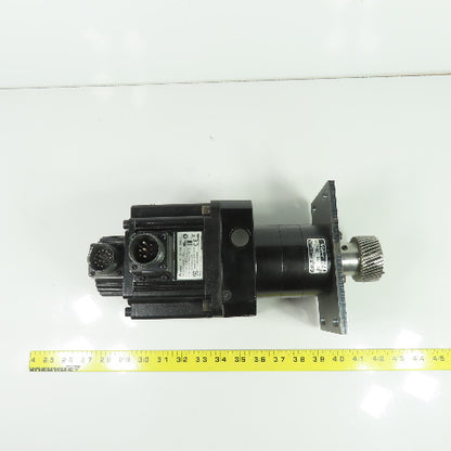 Delta ECMA-E21310RS AC Servo Motor 110VAC 2000RPM W/Reducer VRSF-8C-1000-LN