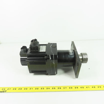 Delta ECMA-E21310RS AC Servo Motor 110VAC 2000RPM W/Reducer VRSF-8C-1000-LN