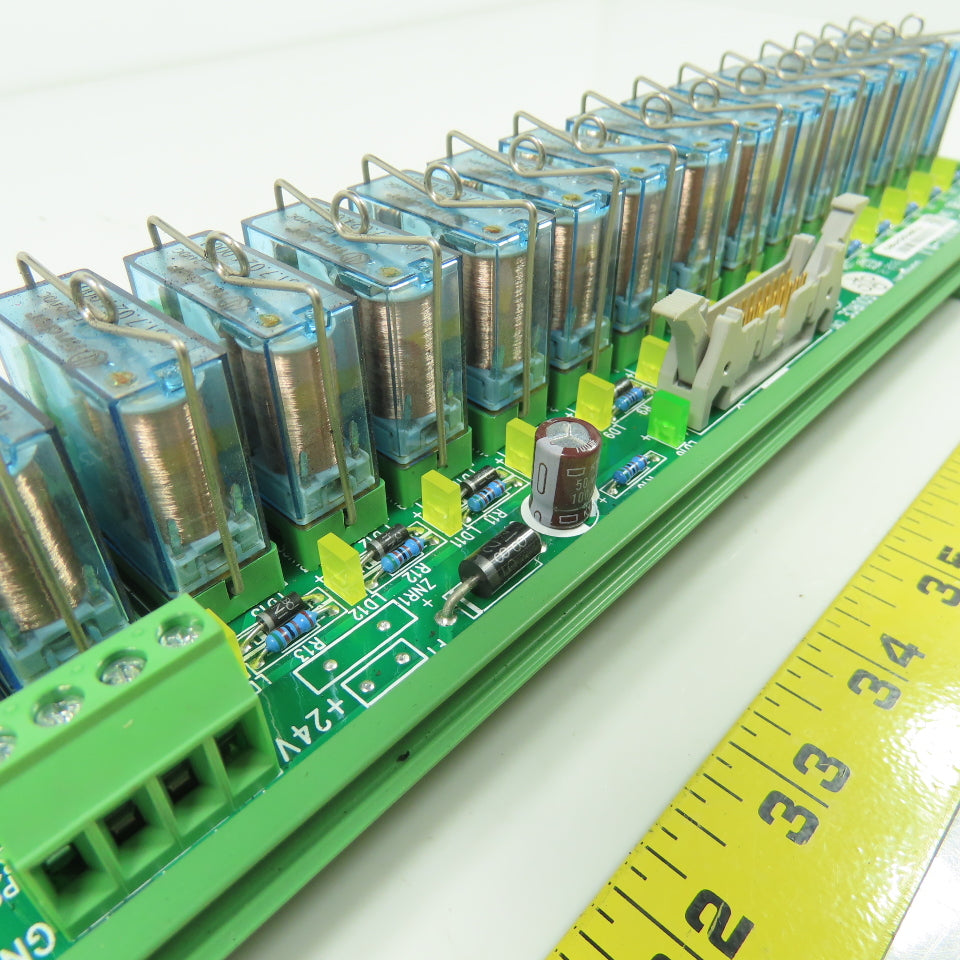 Syntec TB16OUT-6.1 Input Output Module Interface Circuit Board W/Relays