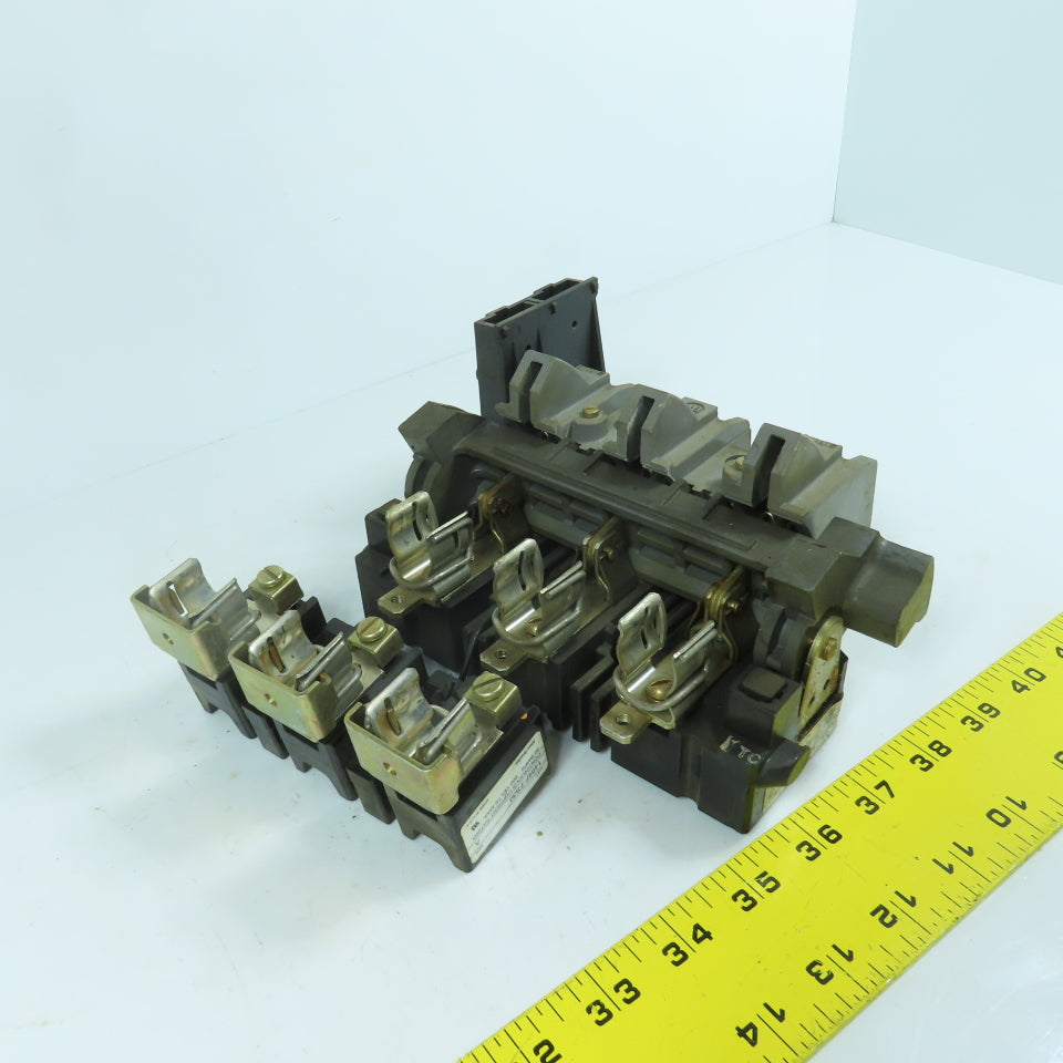 Allen Bradley 1494F-D30 30A Fusible Disconnect  Switch 600V W/Bottom Fuse Holder
