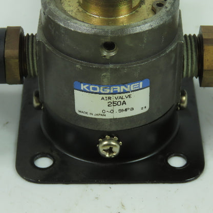 Koganei 250A Pneumatic Air Valve 0.9MPa 3 Port 1/4" NPT