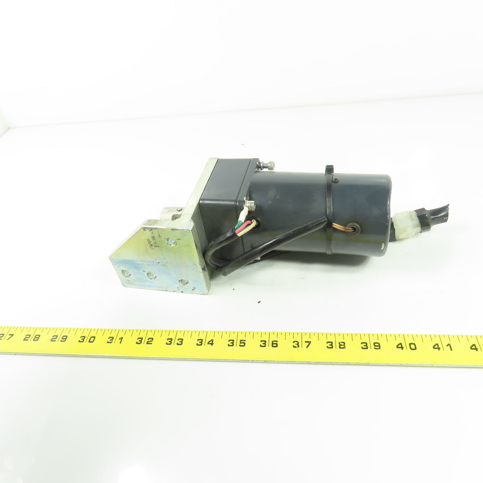 Oriental Motor 3RK15GN-AWM 110V AC Magnetic Brake Motor 0.4A W/3GN6K Gearhead