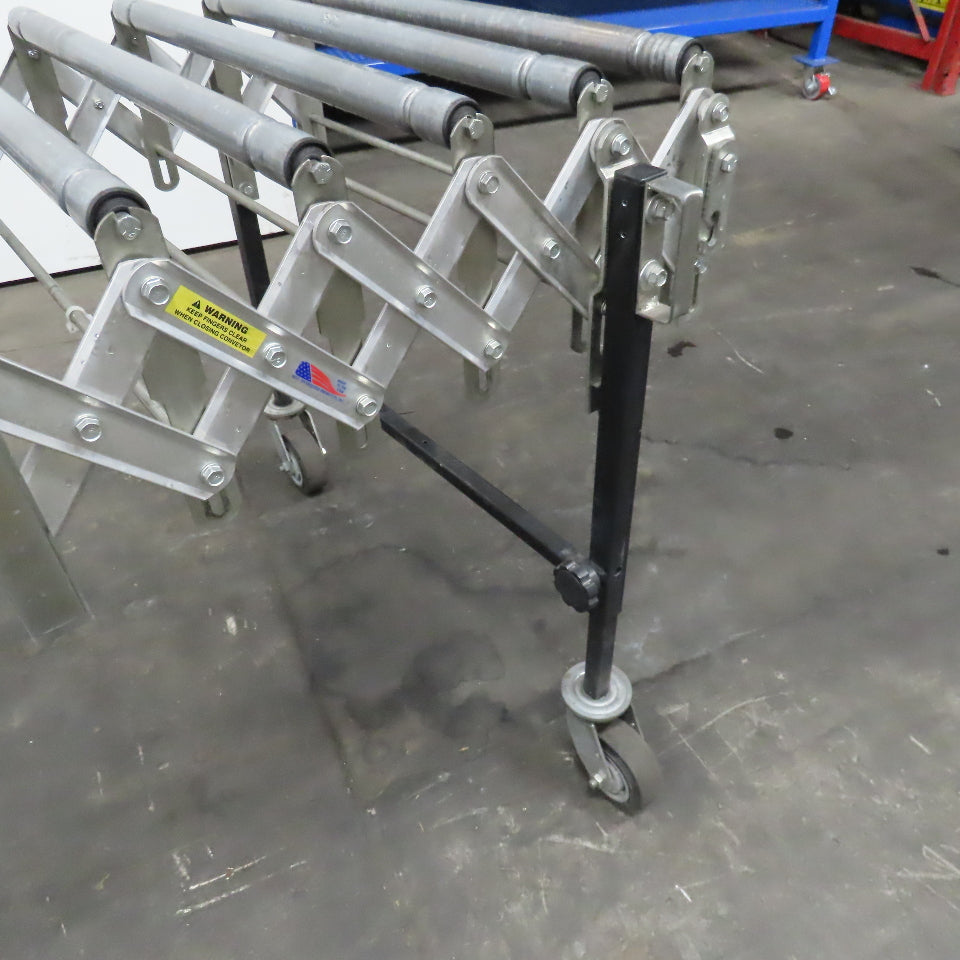 Best Flex 1.5 Power 28" x 12' Flexible Accordion Gravity Roller Conveyor